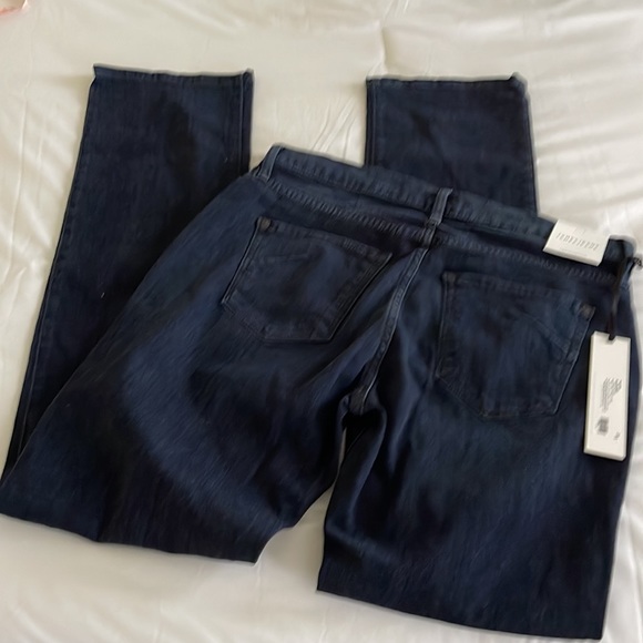 James Jeans High Rise Hunter bombshell Jeans - Picture 8 of 10